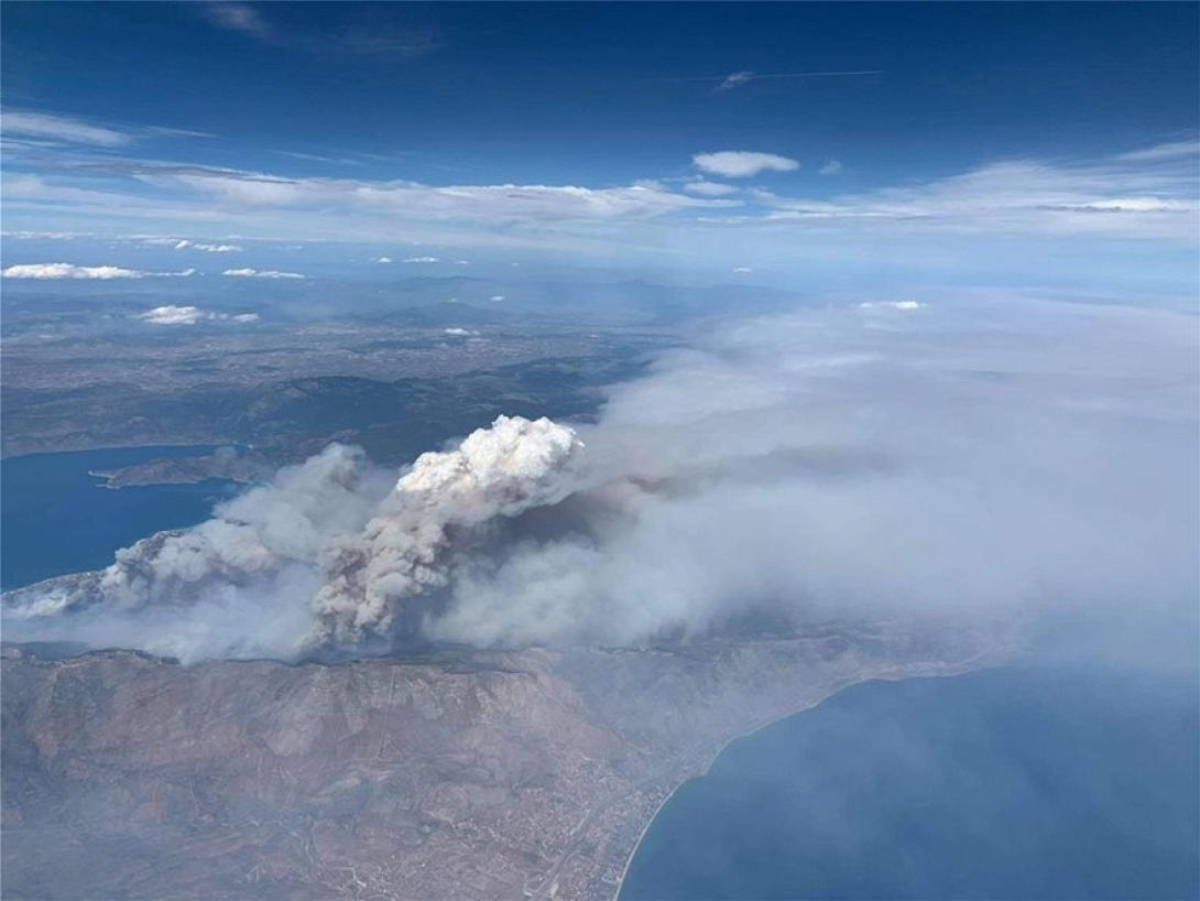 Η μεγάλη πυρκαγιά από ψηλά