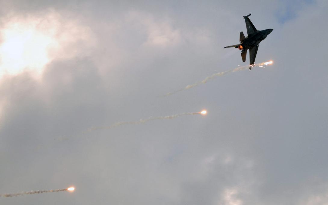 αεροπορικη επιδειξη