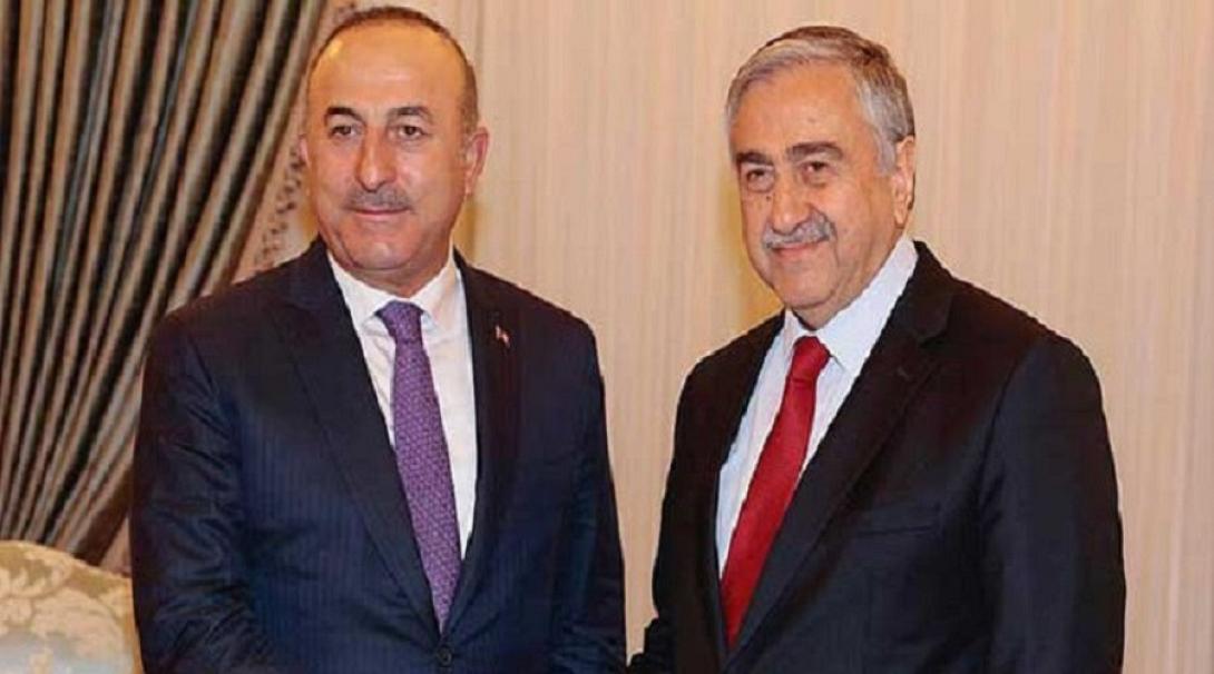 Μουσταφά Ακιντζί, Mεβλούτ Τσαβούσογλου