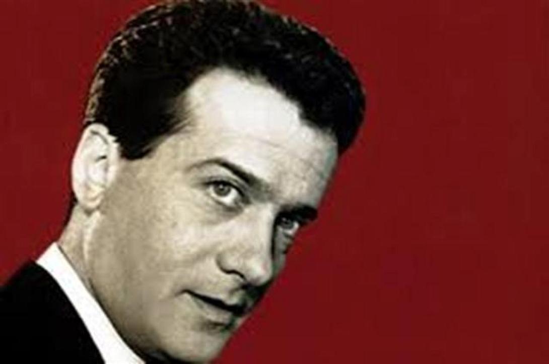 "Επιτέλους ένας εραστής στο ελληνικό θέατρο"