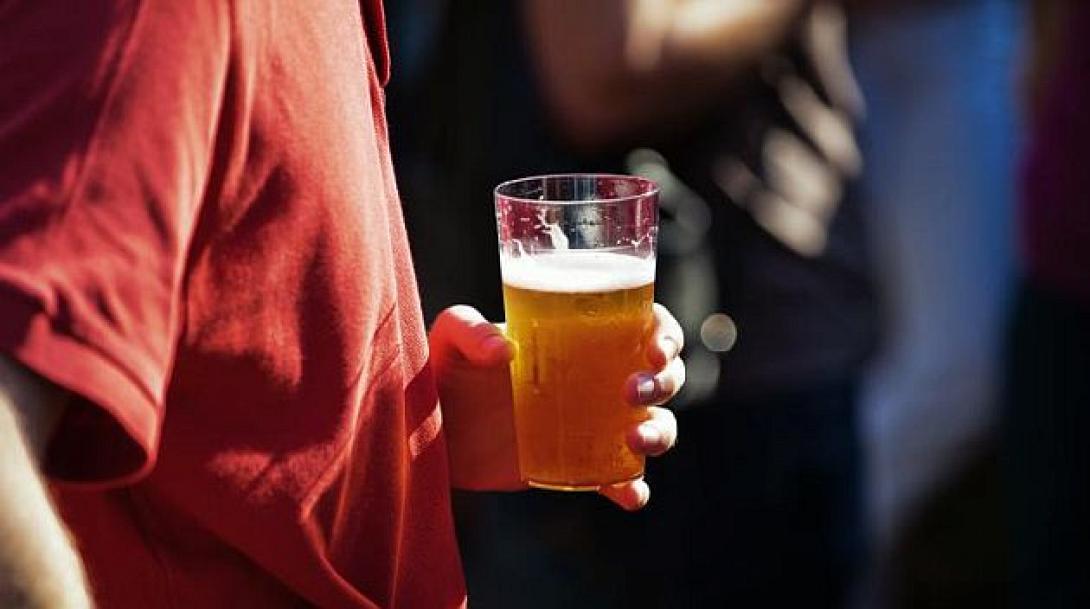 αλκοόλ νέος