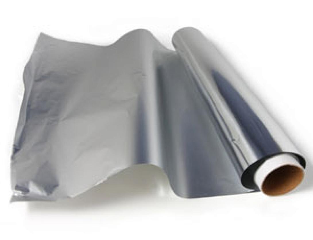 Χρήσεις του αλουμινόχαρτου που θα σας λύσουν τα χέρια