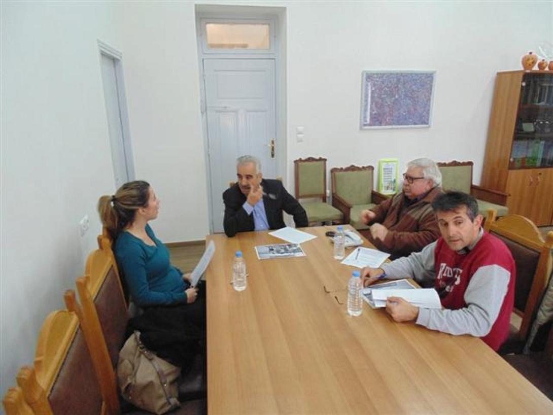 Ειδικό μηχάνημα για ΑμEA σε παραλίες του Ηρακλείου