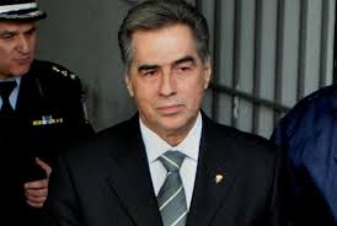 Γκαρσονιέρα αναψυχής για τον Παπαγεωργόπουλο μέσα στο δημαρχείο (φωτογραφίες)