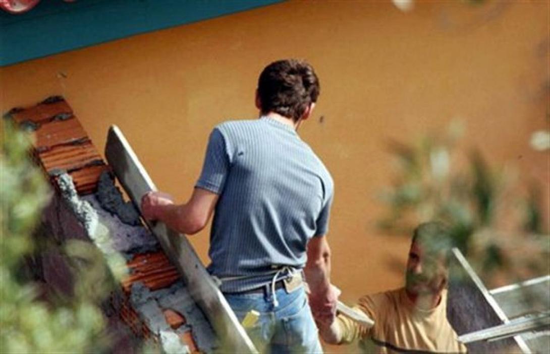 ανασφαλιστη εργασια