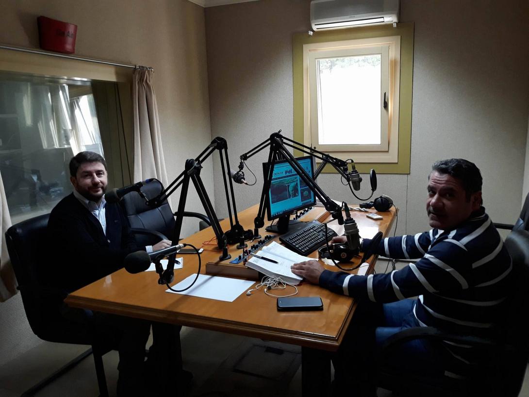 νίκος ανδρουλάκης ράδιο κρήτη