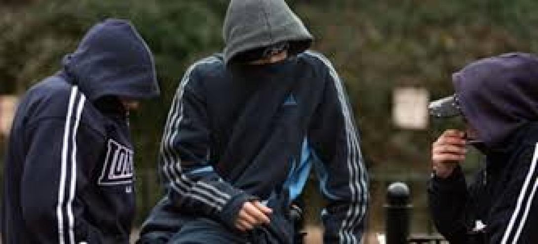 Ένας 20χρονος και δύο ανήλικοι είχαν ρημάξει καταστήματα του Ηρακλείου