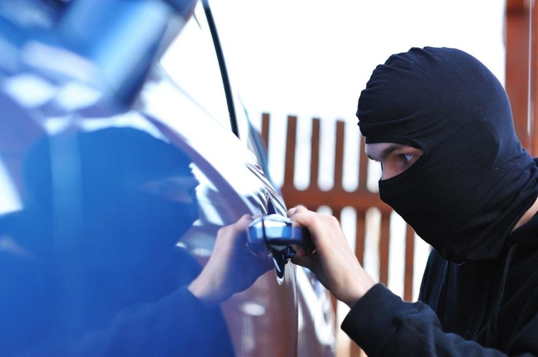 Ηράκλειο: Έπιασαν τον 31χρονο που είχε ρημάξει τα αυτοκίνητα στην παραλιακή