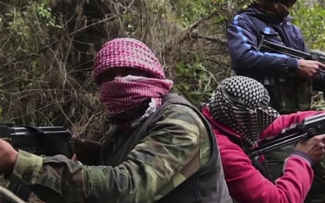 Συρία: Σφοδρές μάχες ανάμεσα σε αντικαθεστωτικούς και τζιχαντιστές