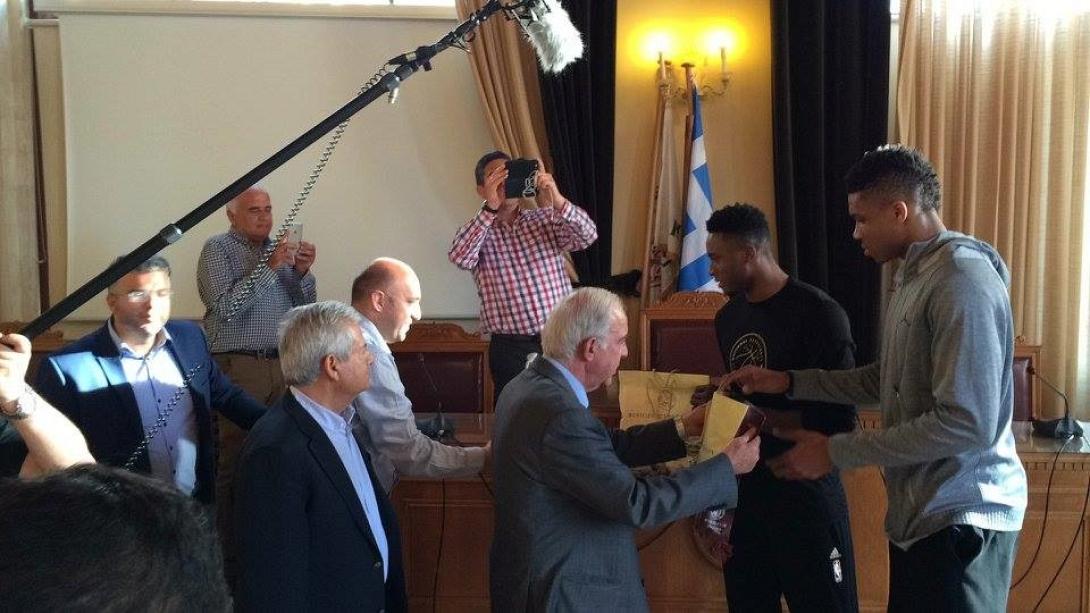 Αντετοκουμπο