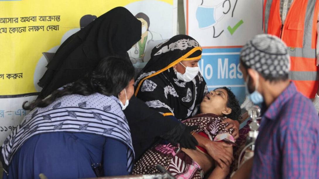 ΚΟΡΩΝΟΙΟΣ ΜΠΑΓΚΛΑΝΤΕΣ