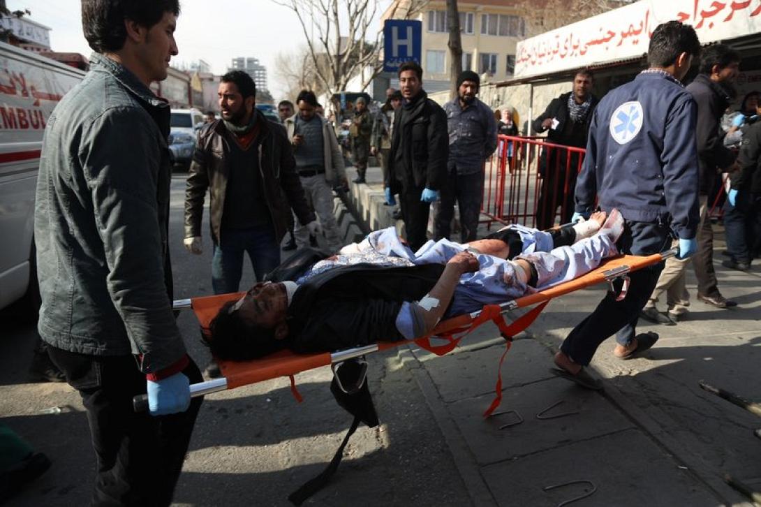 καμπουλ επιθεση αυτοκτονιας.jpg