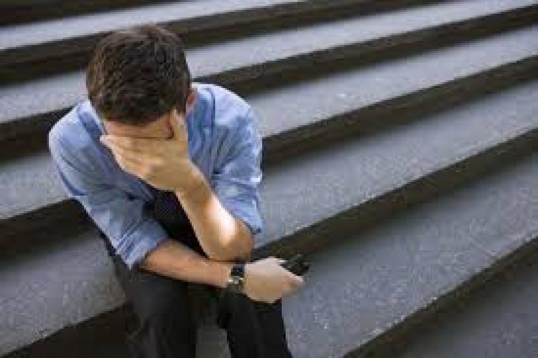 Πρωταθλητές στην απαισιοδοξία οι Έλληνες, σύμφωνα με έρευνα