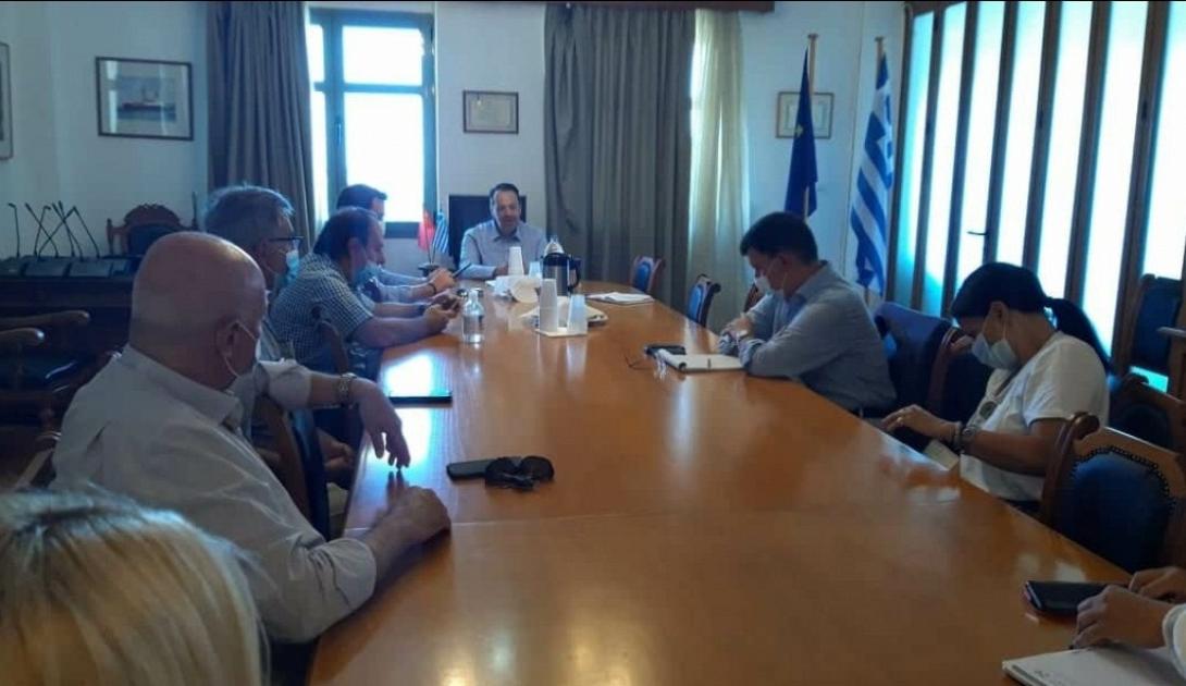 στιγμιότυπο από τη συνάντηση που πραγματοποιήθηκε σήμερα