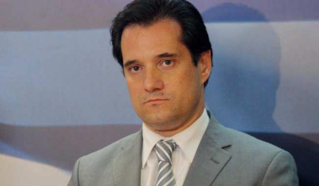 Ο Άδωνις βάζει ... απουσίες στους μαθητές