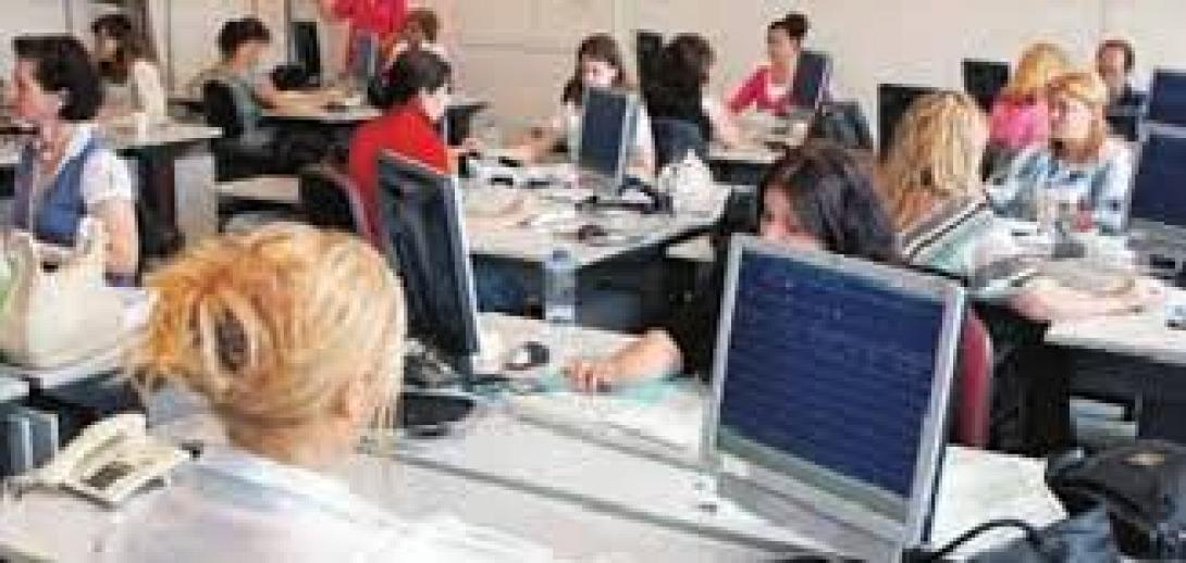 Ηλεκτρονικά το 2015 η ετήσια άδεια και τα ωράρια των εργαζομένων