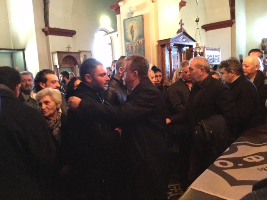 αρναουτάκης κηδεία γκέραρντ