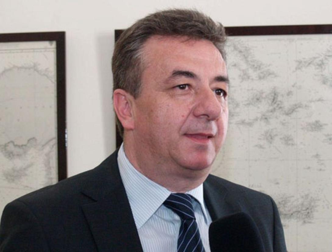 Στ.Αρναουτάκης: Περισσότερη Ευρώπη με κοινές πολιτικές θέσεις και πρακτικές