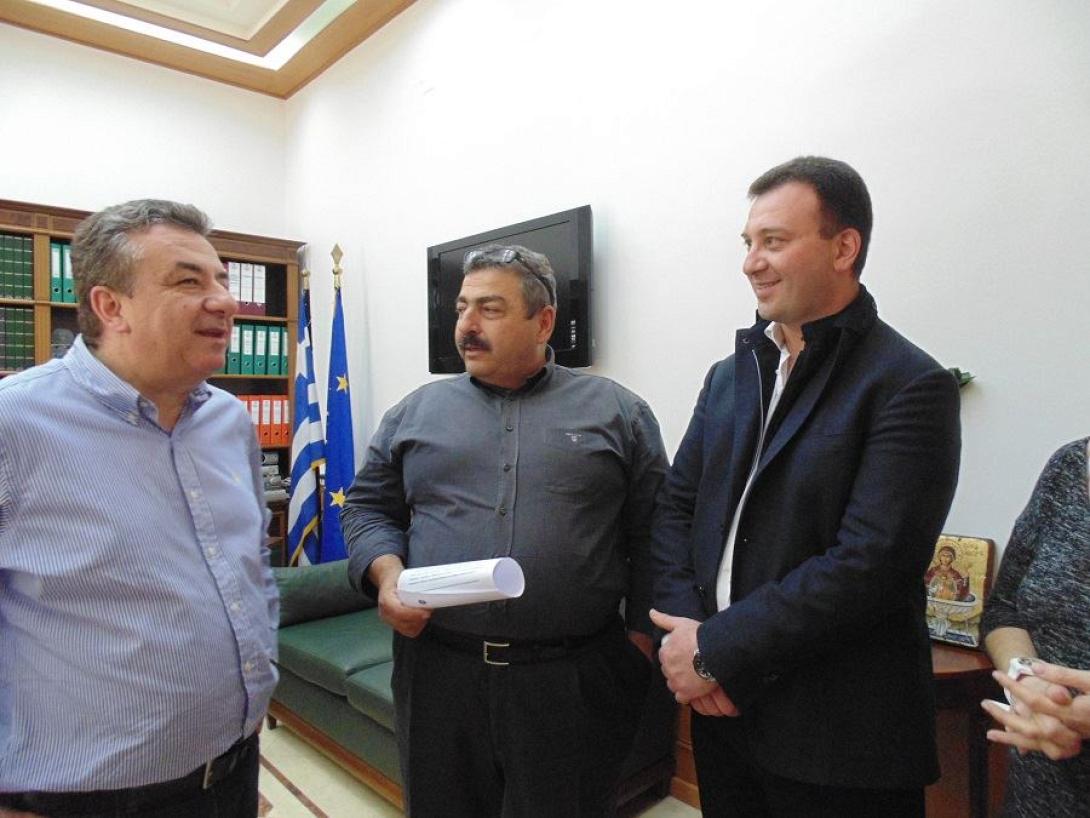 αρναουτακης, Μάλτα