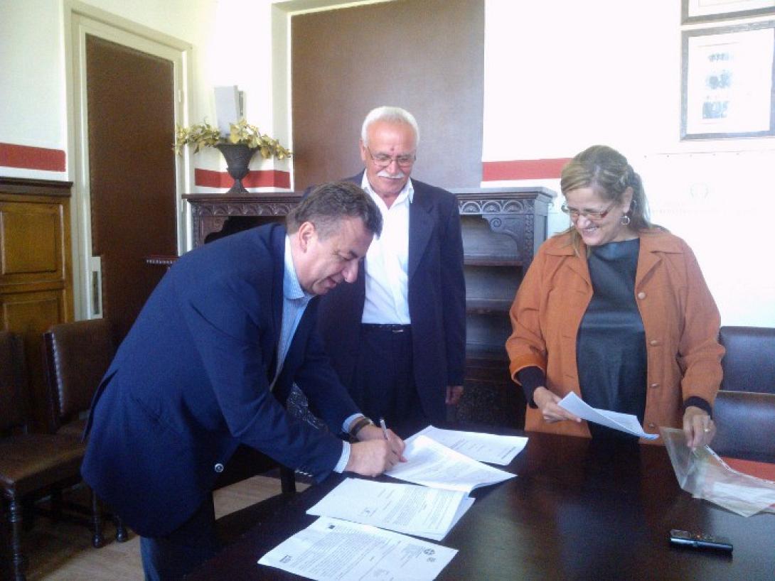 Χίλια ... και ένα έργα στη Κρήτη τη τελευταία τριετία