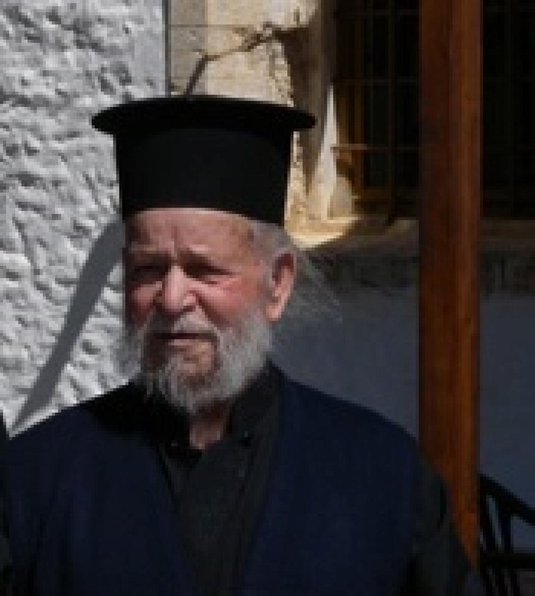 Τελέστηκε το μνημόσυνο του παπά- Μανώλη στο Ασήμι