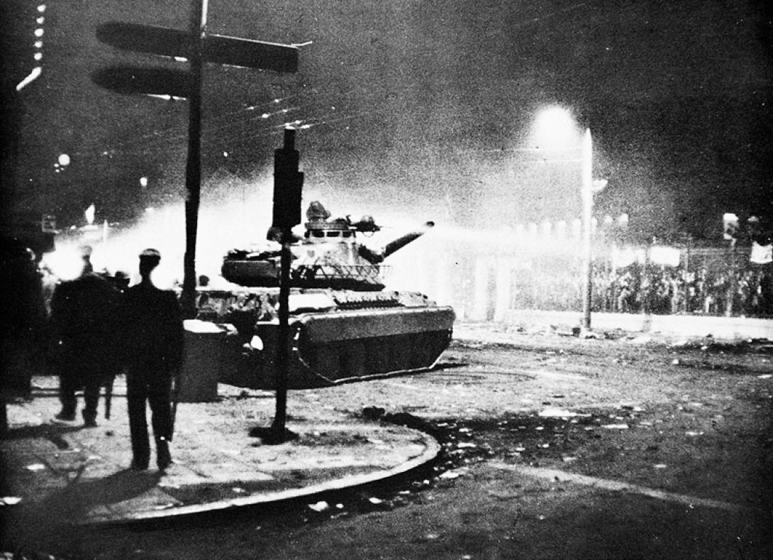 Μήνυμα Κάρολου Παπούλια για τη μαύρη επέτειο της 21ης Απριλίου