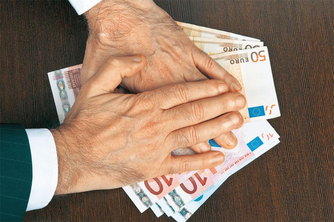 Επιχειρησιακό σχέδιο 2015 με εντατικούς ελέγχους για τη φοροδιαφυγή