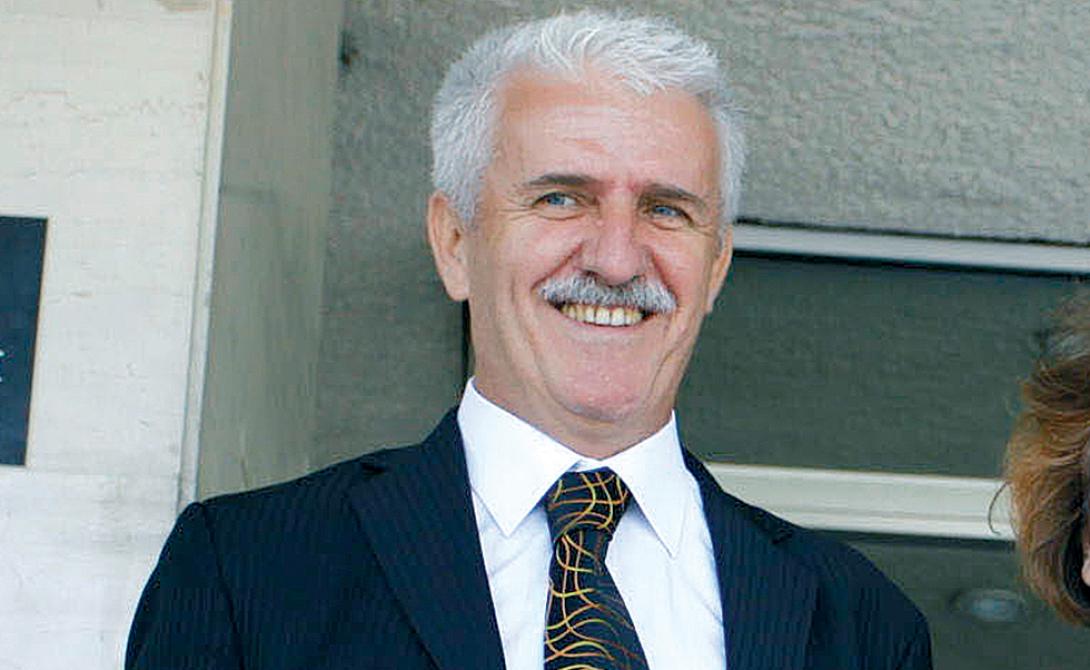 κουτρομανος ΕΣΡ.jpg