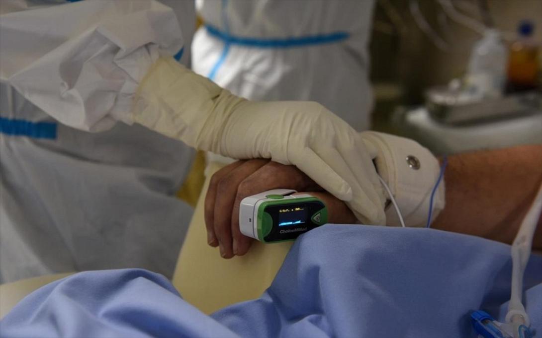 Οι ασθενείς στα νοσοκομεία με κορωνοϊό αυξάνονται ανησυχητικά