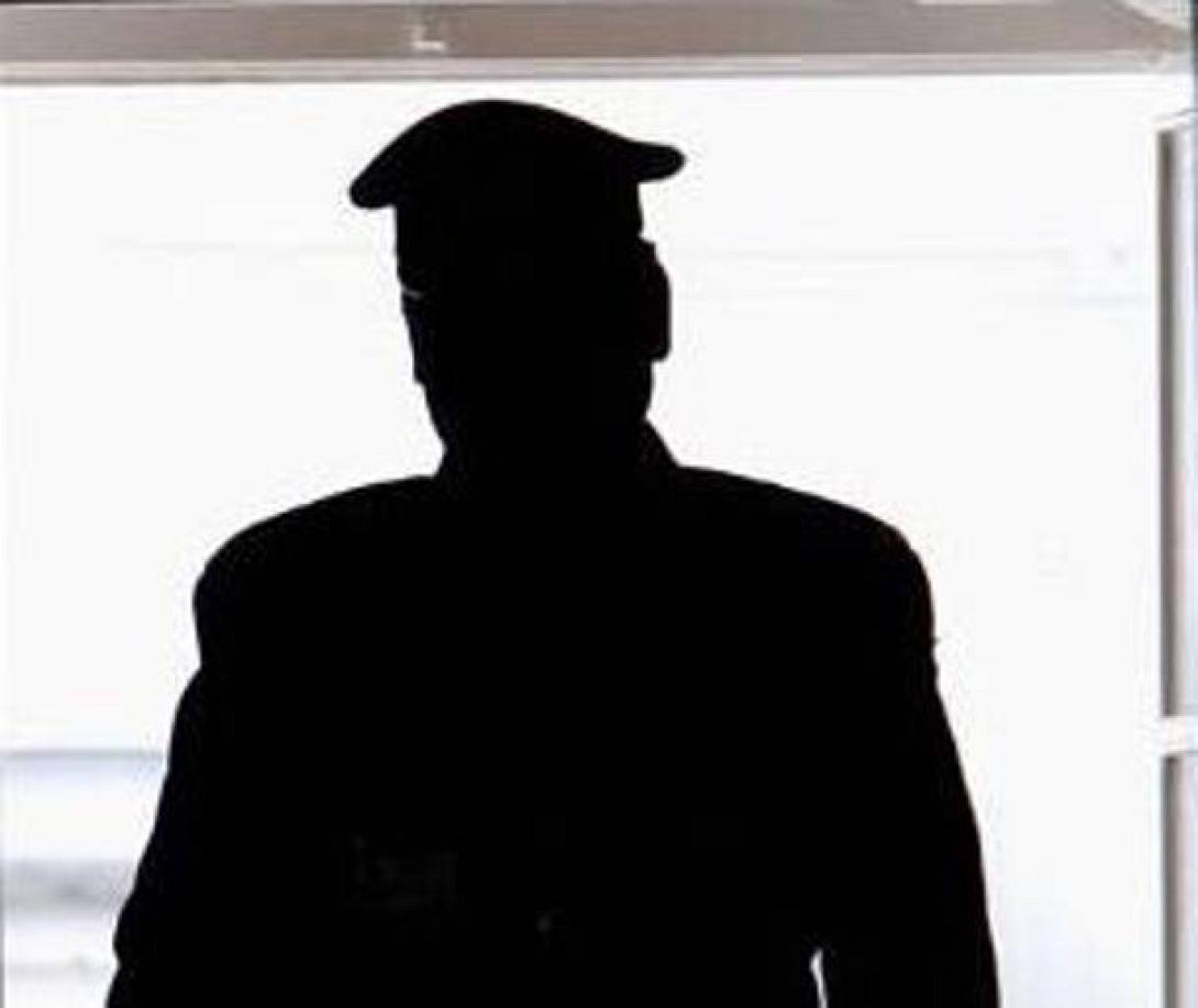 Αστυνομικός με πλαστές πινακίδες στην Αττική