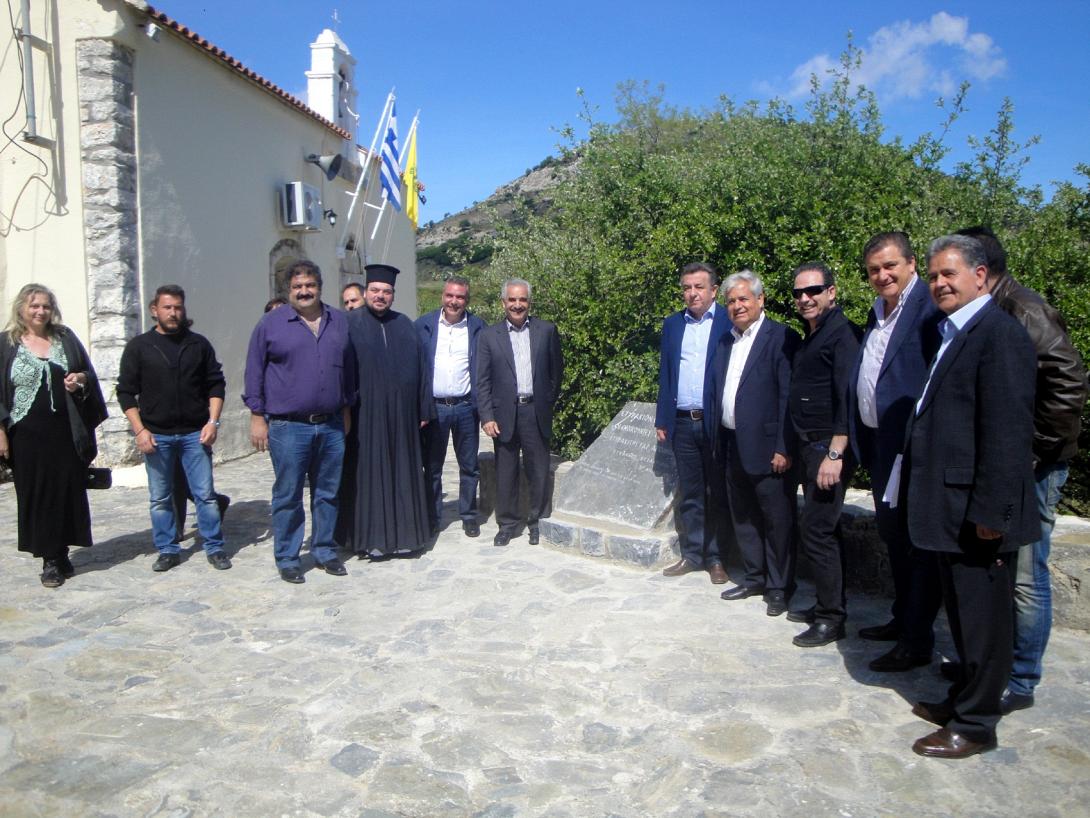 Νέα πλατεία και νέα δίκτυα στο Αστυράκι