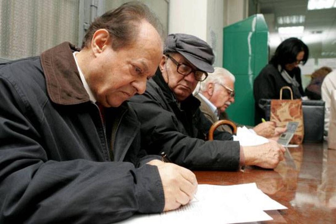 Άτοκη πιστωτική κάρτα από τα ΕΛΤΑ για ένα εκατομμύριο συνταξιούχους