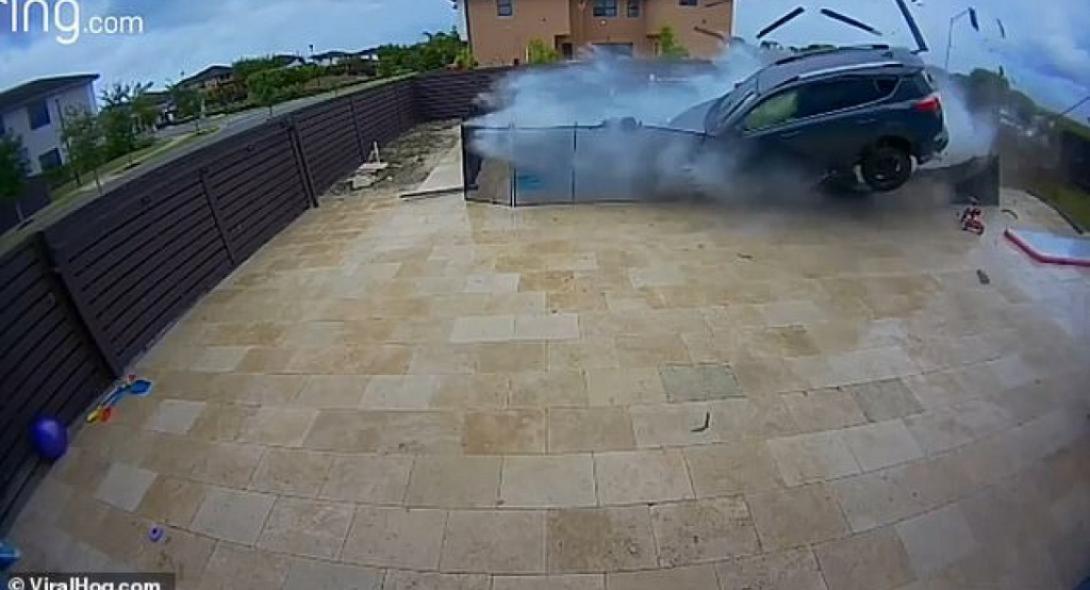 αυτοκίνητο πισίνα μαϊάμι