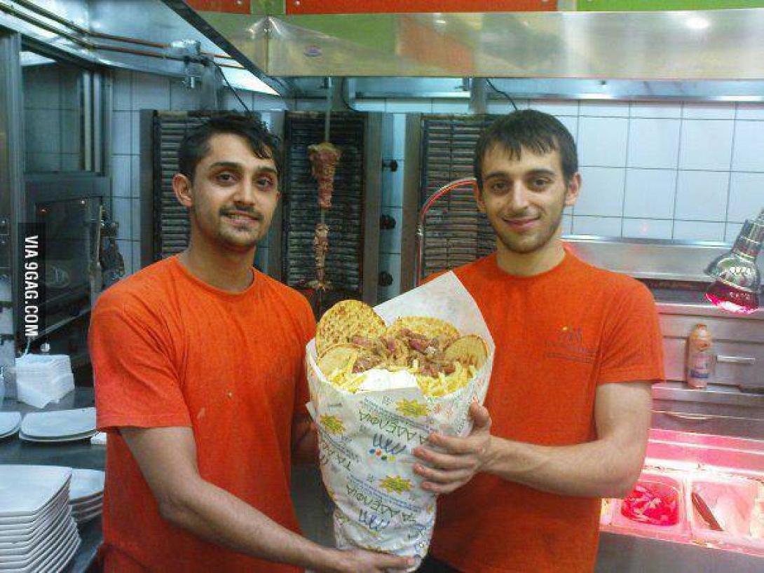 Μια γυρόπιτα για το βιβλίο Γκίνες στο Ηράκλειο!