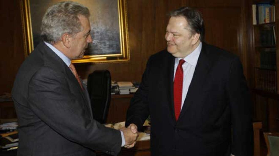 Συνάντηση Βενιζέλου – Αβραμόπουλου