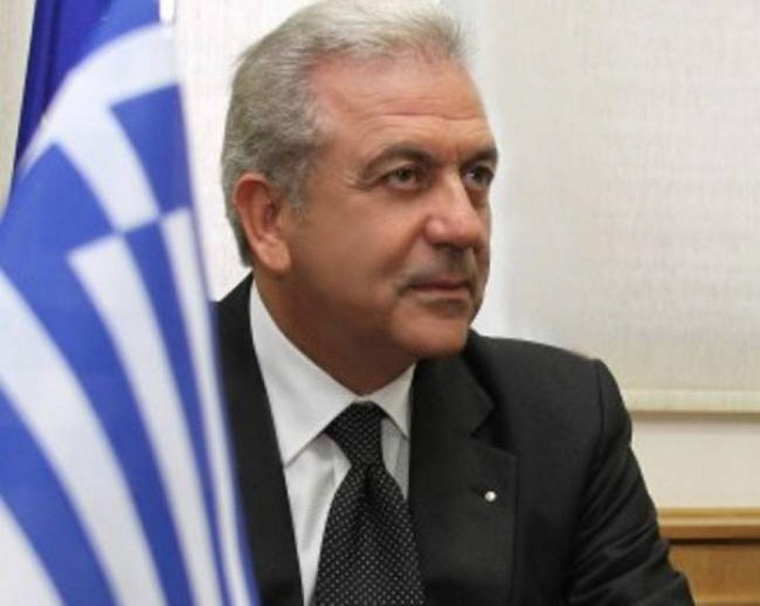avramopoulos2.jpg