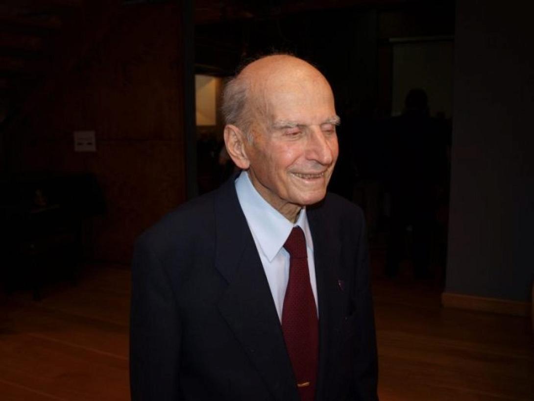 Παύλος Παυλάκης