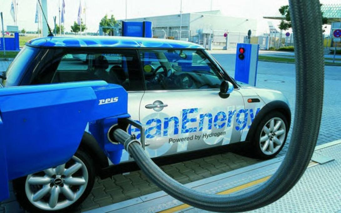 Σύστημα κίνησης ηλεκτρικού αυτοκινήτου με υδρογόνο κατασκευάστηκε στο 6ο ΕΠΑΛ Ηρακλείου