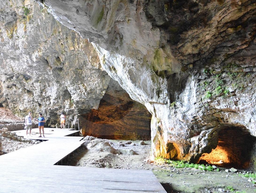 Δικταίον Άνδρο