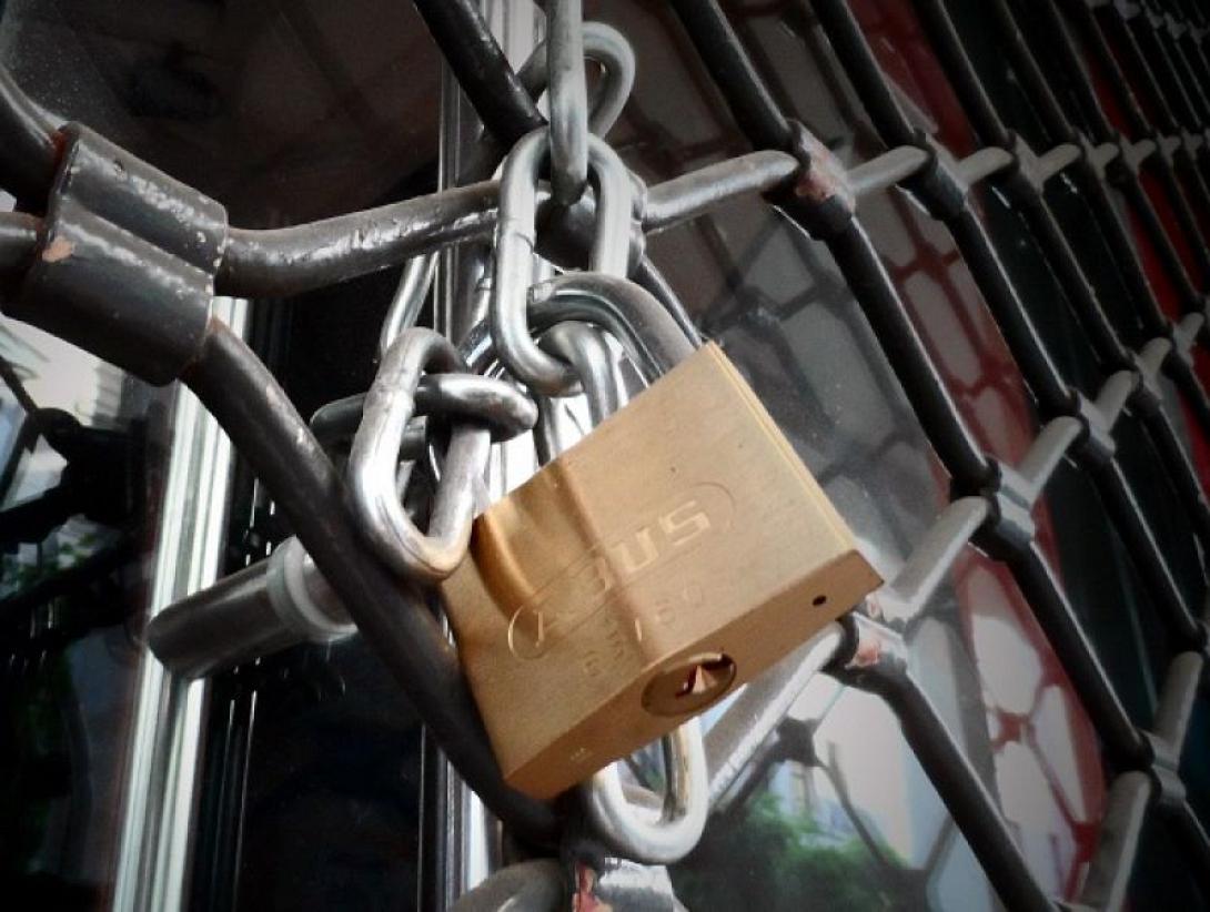Δύσκολα για όλους, αλλά κυρίως για τους μικρομεσαίους, σύμφωνα με έκθεση της ΕΣΕΕ για το ελληνικό εμπόριο
