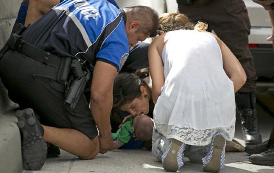 Διάσωση βρέφους, με το φιλί της ζωής, σε λεωφόρο του Μαϊάμι