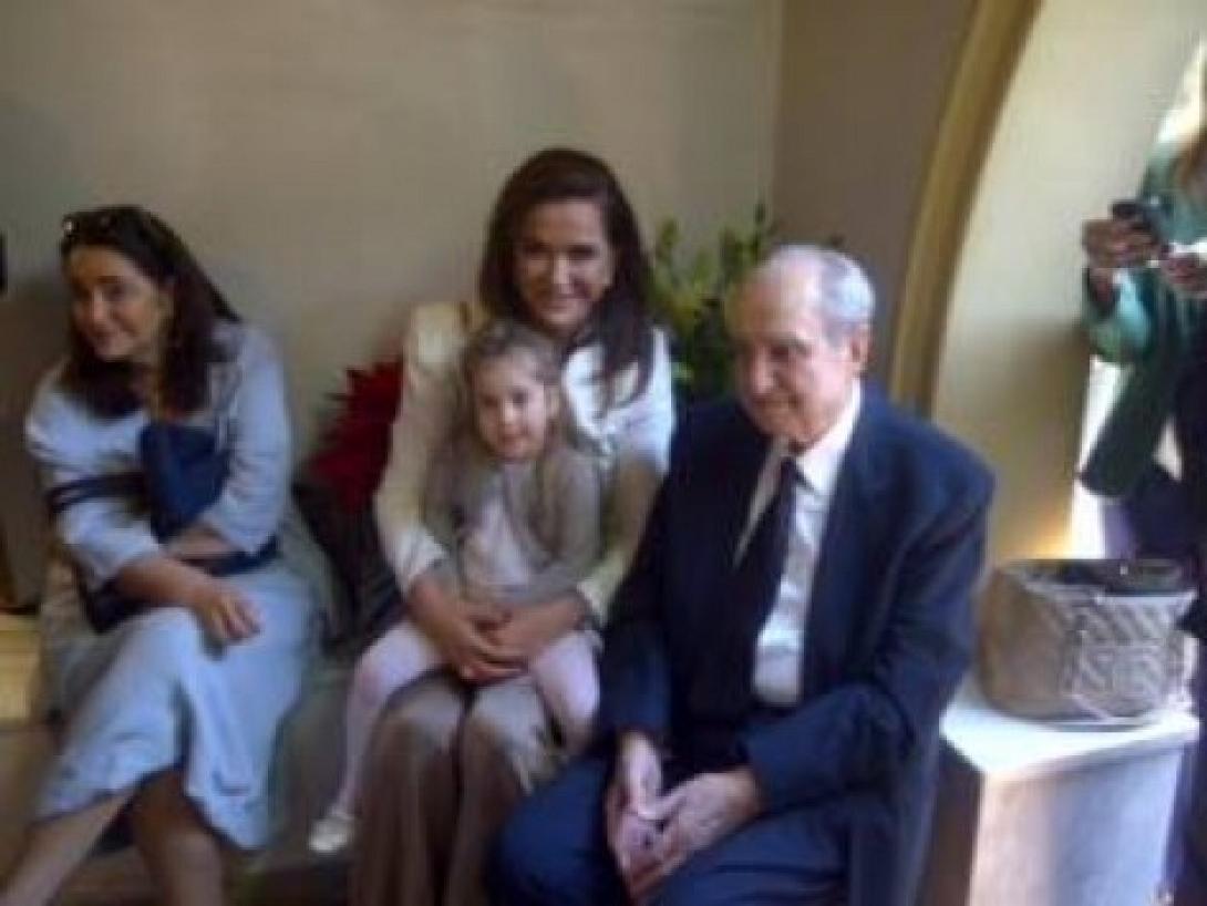 Σε βαφτίσια δισέγγονου του ο Κωνσταντίνος Μητσοτάκης