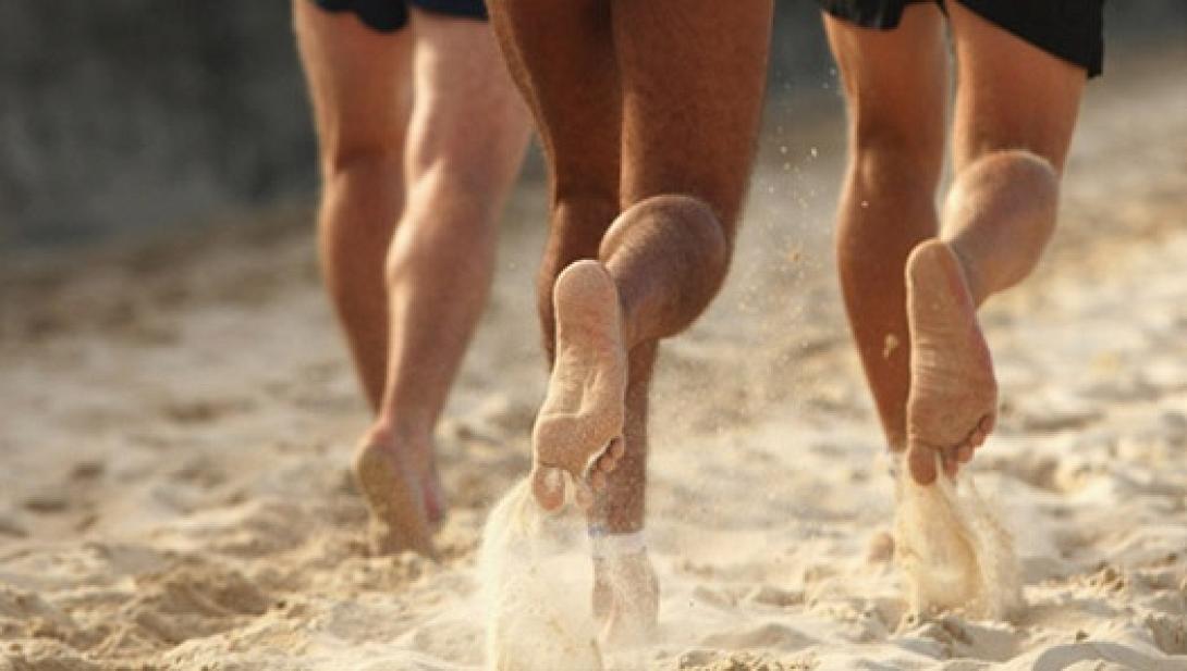 τρεξιμο στην αμμο