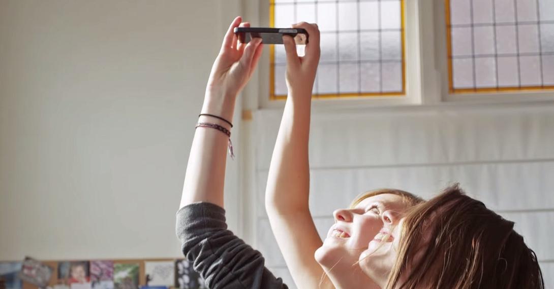 Το παιχνίδι του iPhone που σε ξε...σηκώνει! (βίντεο)