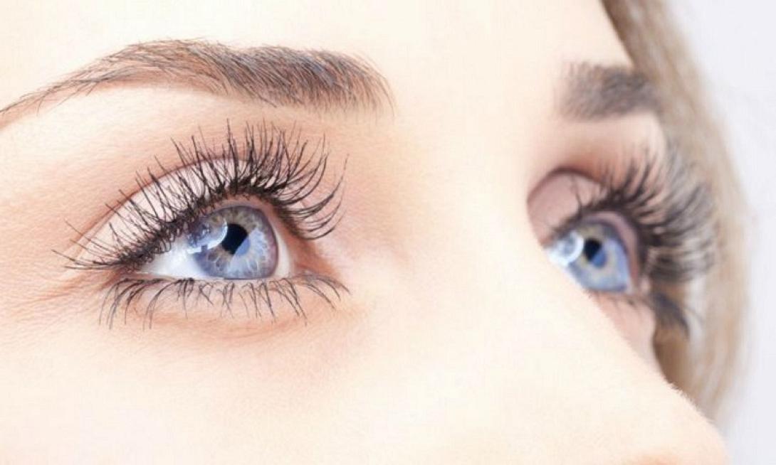 γυναίκα μάτια