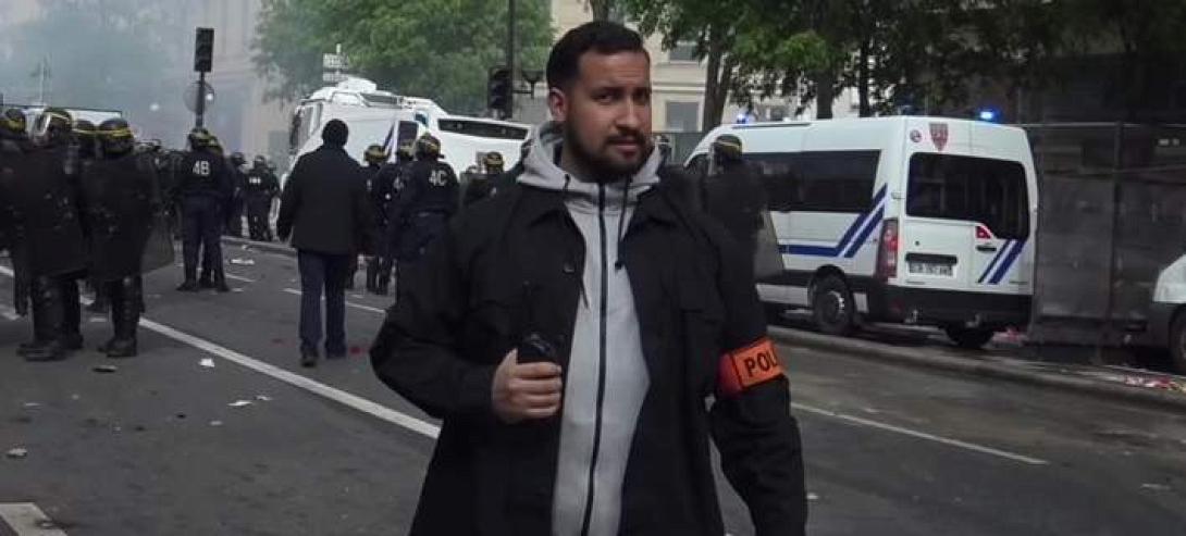 σωματοφύλακας μακρόν