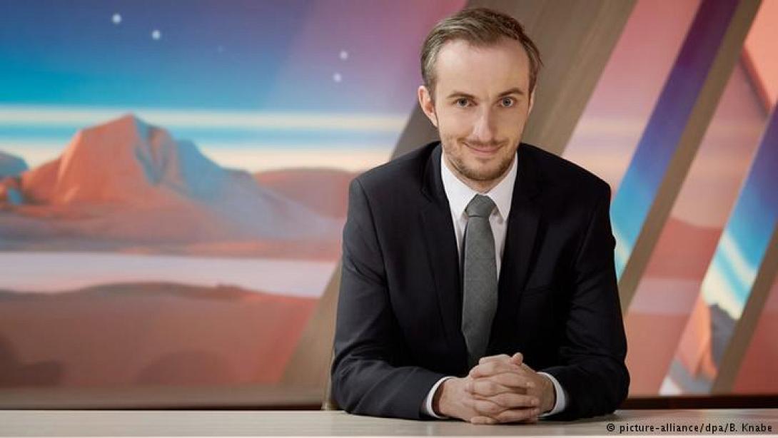 κωμικος τουρκια