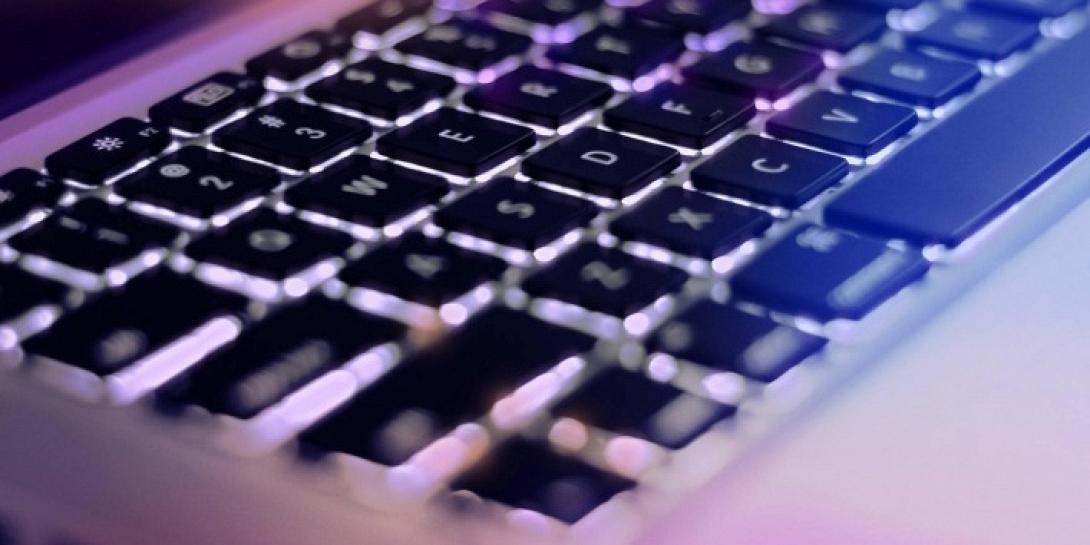 bigpreview_macbook-keyboard