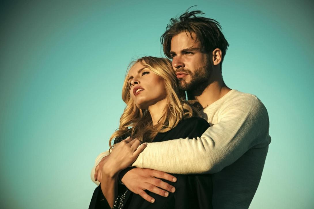 ερωτευμενο ζευγάρι έρωτας αγάπη