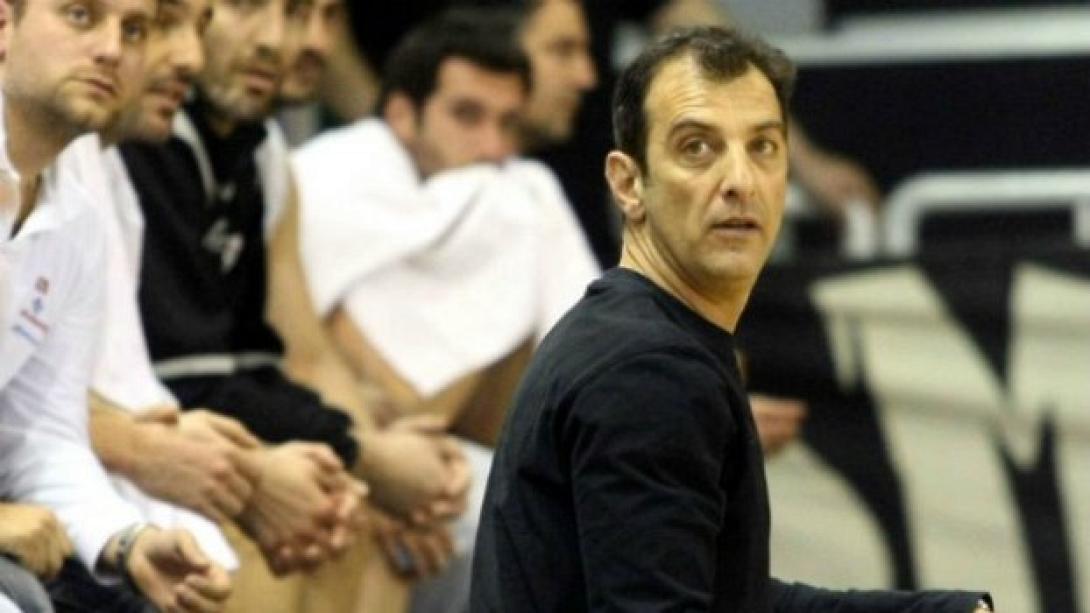Μπάσκετ: Στο τιμόνι του Εθνικού ο Βλάχος